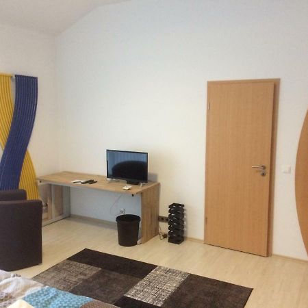 Pension Am Roemerhof Munzenberg ภายนอก รูปภาพ